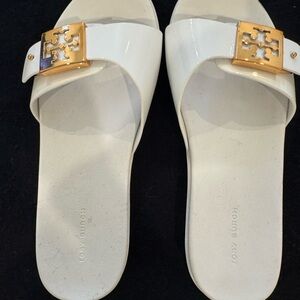 Tory Burch White Sandals with Gold Emblem